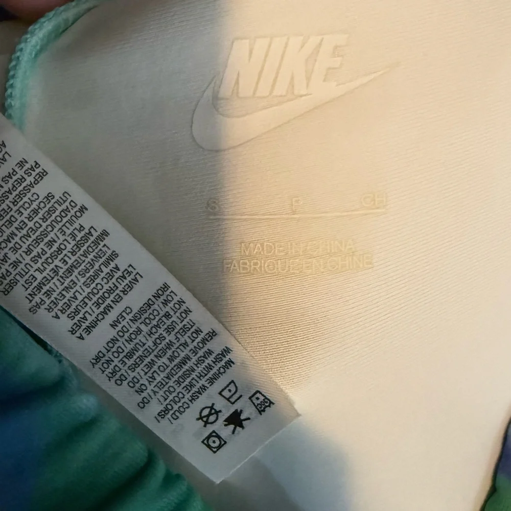 Nike joggers • Women’s small - Picture 2 of 7